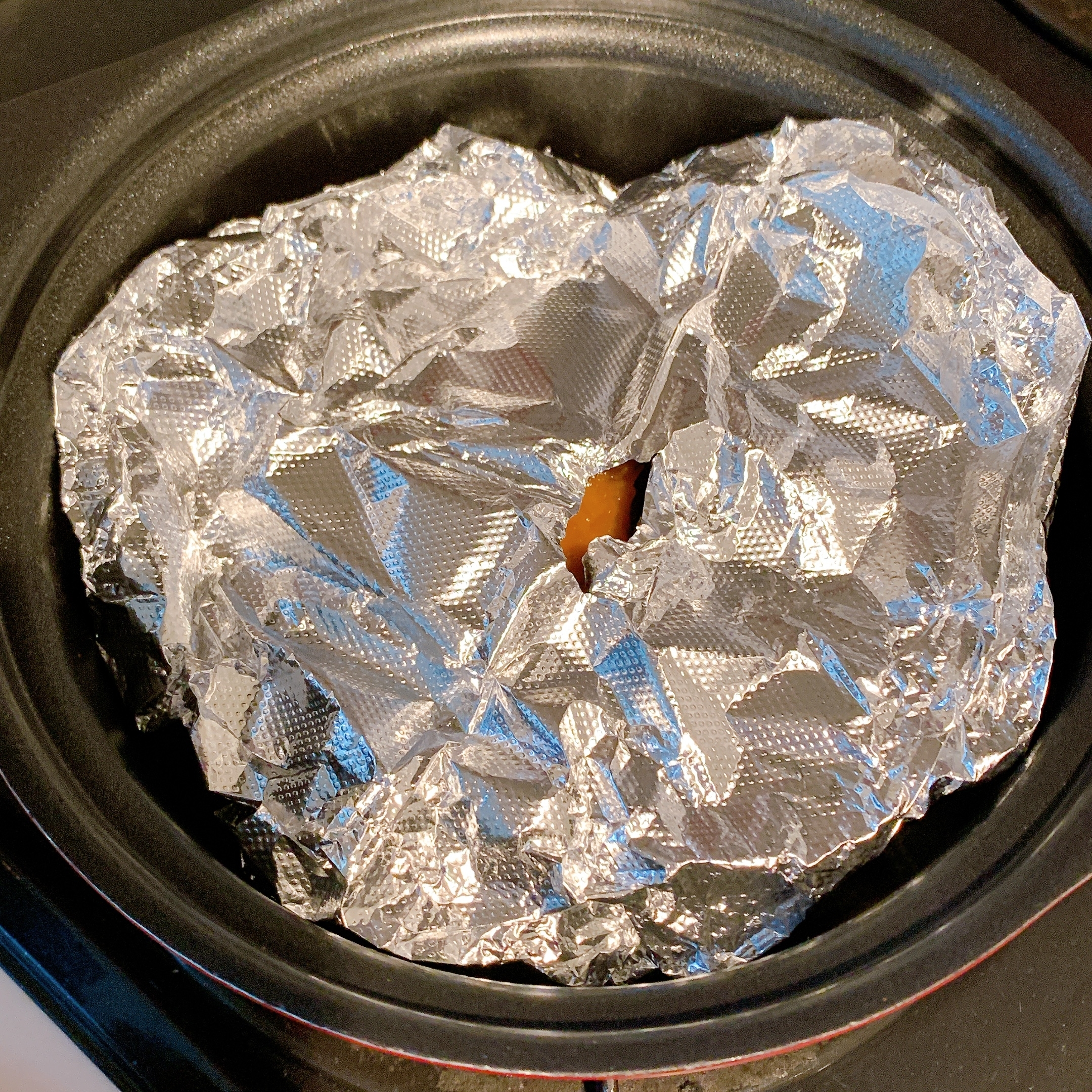 3COINS(スリーコインズ)のおすすめのキッチングッズ「ティッシュ式アルミホイルシート(60枚入り)/KITINTO」