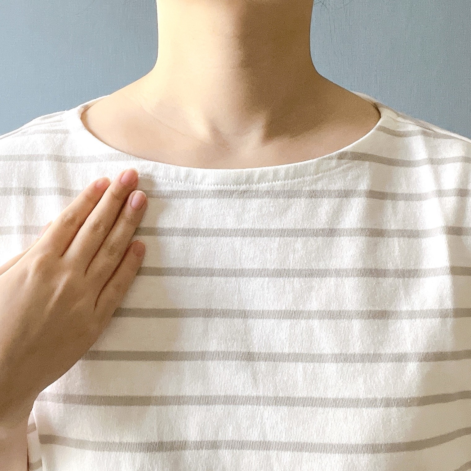 無印良品のオススメのトップス「婦人 ボーダーボートネック半袖Tシャツ」