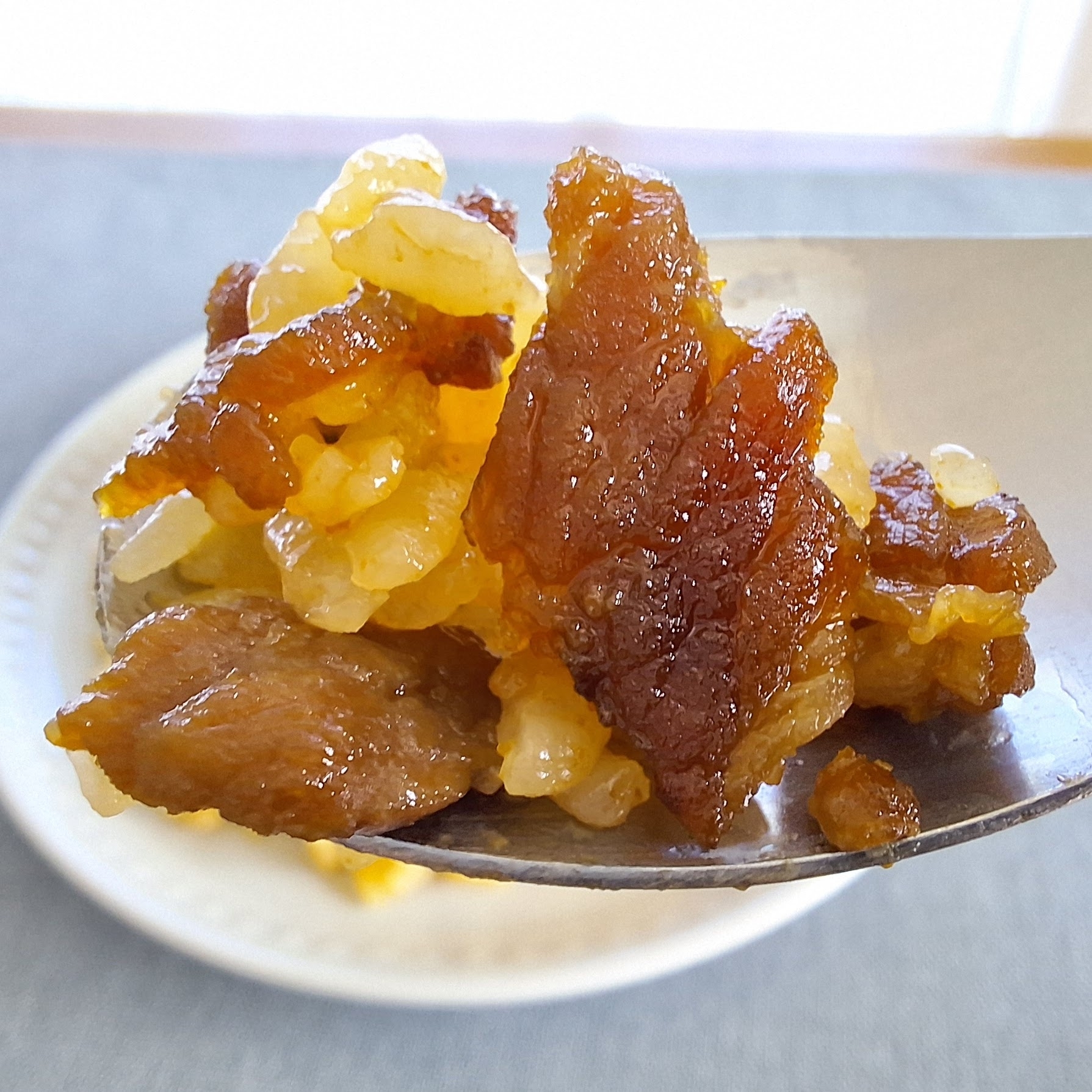 ファミリーマートのおすすめ冷凍食品「直火炒めの牛カルビめし」