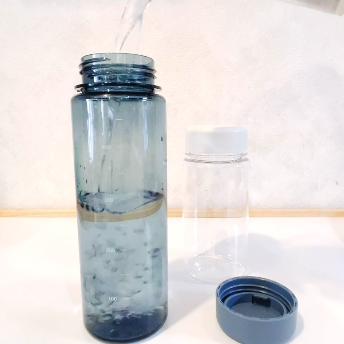 無印良品のおすすめアイテム「目盛り付き ドリンクボトル」