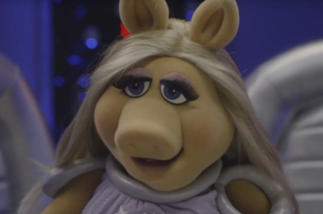 Close-up of Miss Piggy wearing a glamorous outfit
