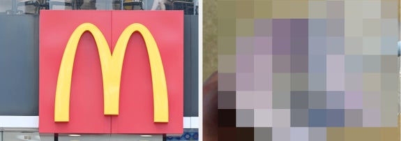 マクドナルドのロゴがある看板と、ぼかされたもう一つの画像が並んでいます。