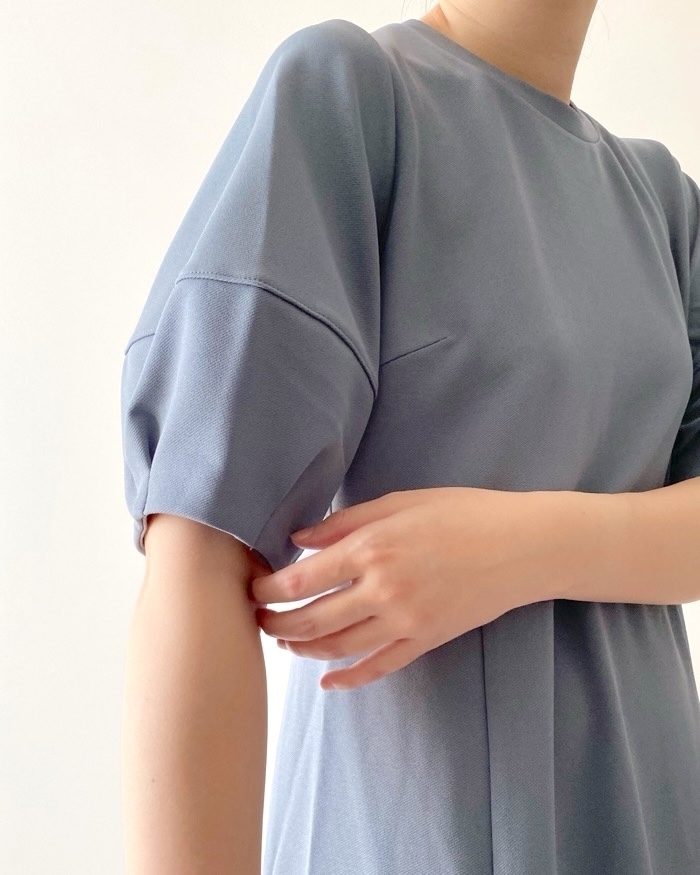 GU（ジーユー）のおすすめワンピース「ランタンスリーブワンピース（5分袖）Z+E」