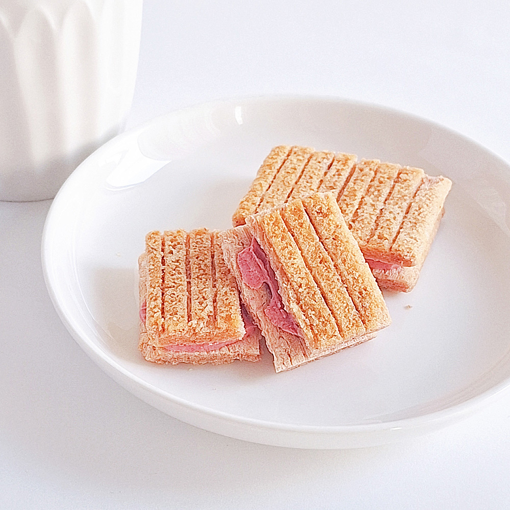 セブン-イレブンのおすすめスイーツ「7カフェ シュガーバターの木濃苺ショコラ」