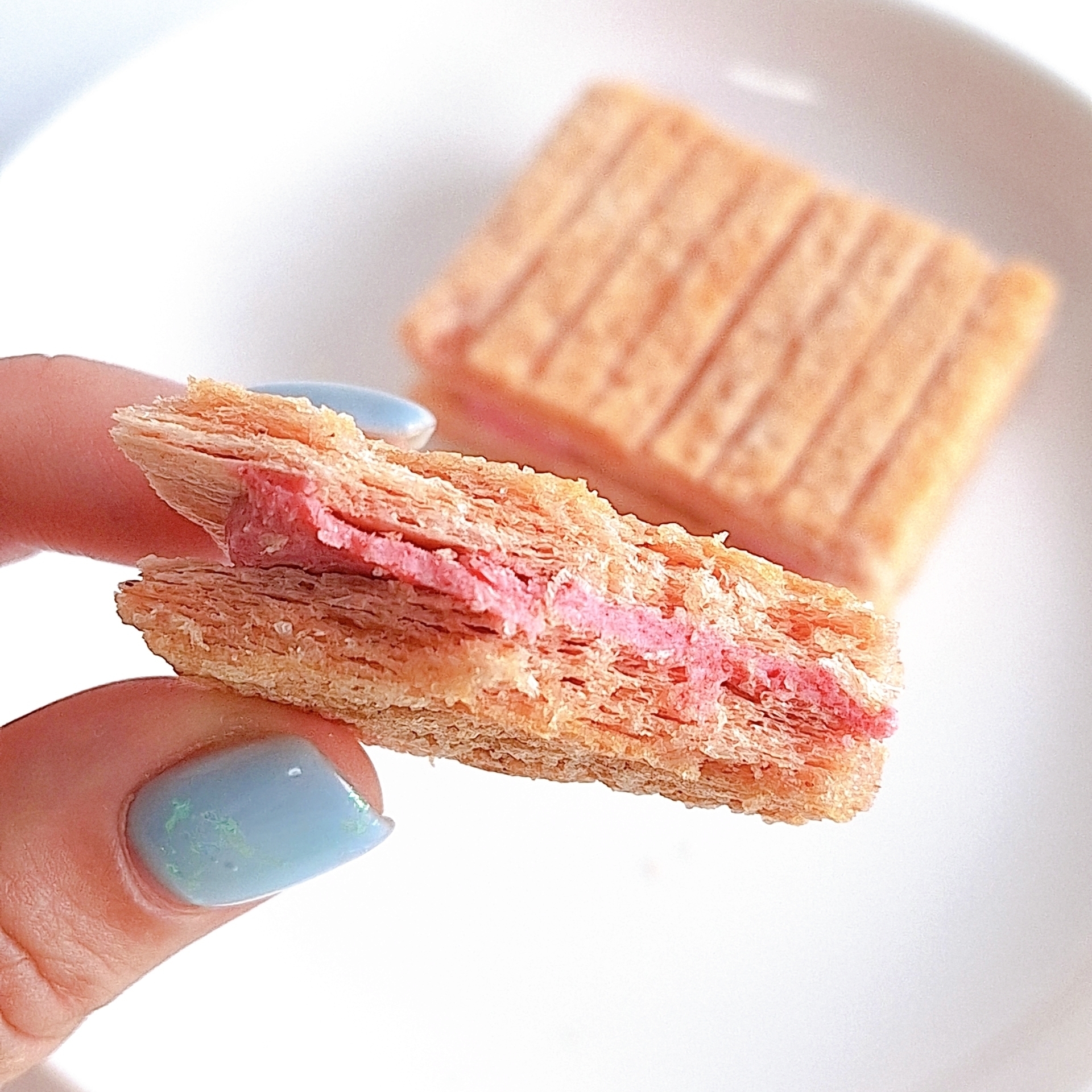 セブン-イレブンのおすすめスイーツ「7カフェ シュガーバターの木濃苺ショコラ」