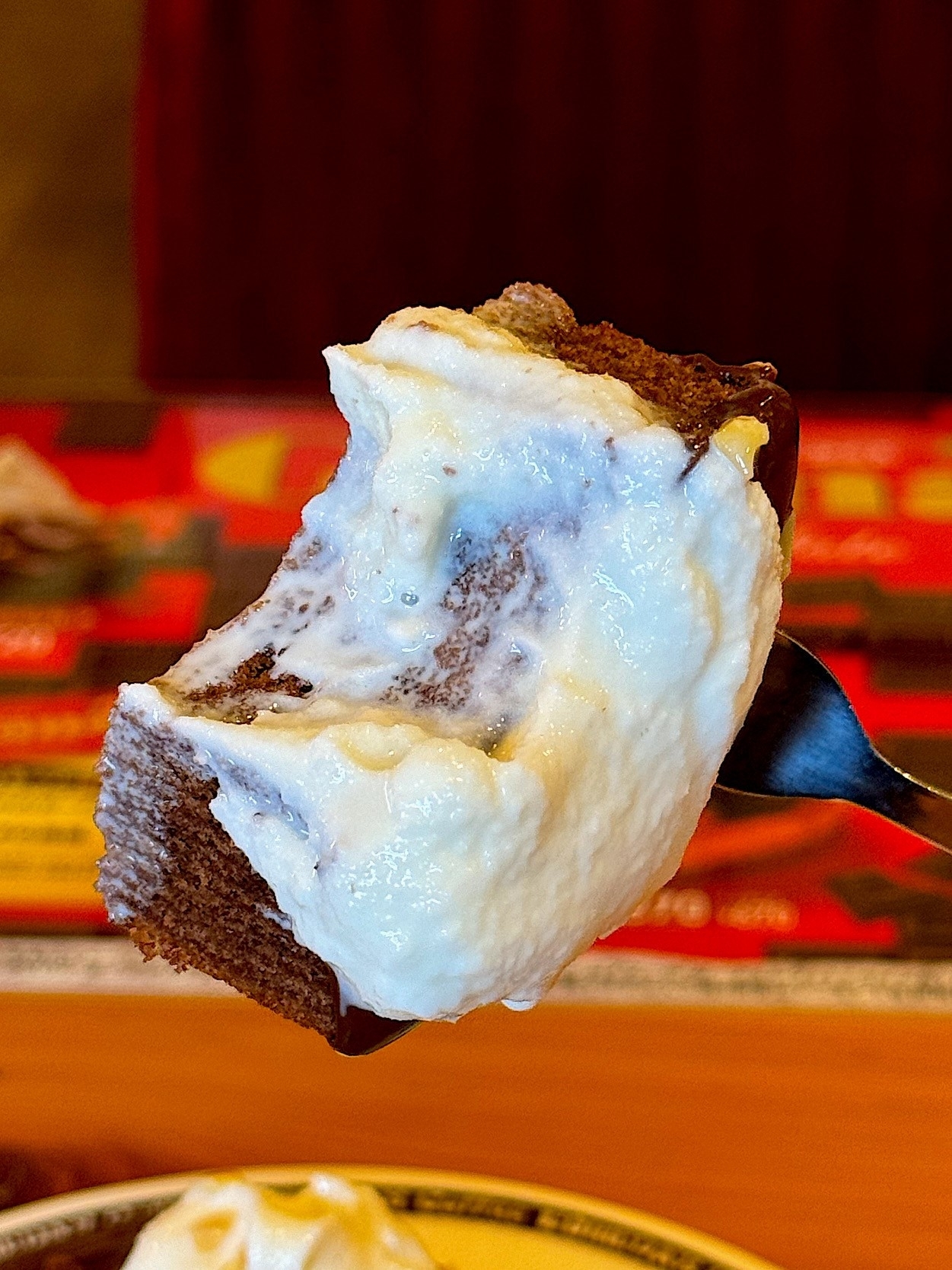 コメダ珈琲店のおすすめスイーツ「クロネージュ ガーナミルク」