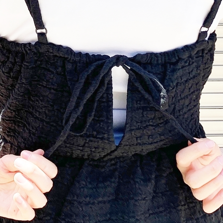 GU(ジーユー)のおすすめワンピース「バックリボンワンピース(ノースリーブ)+E」