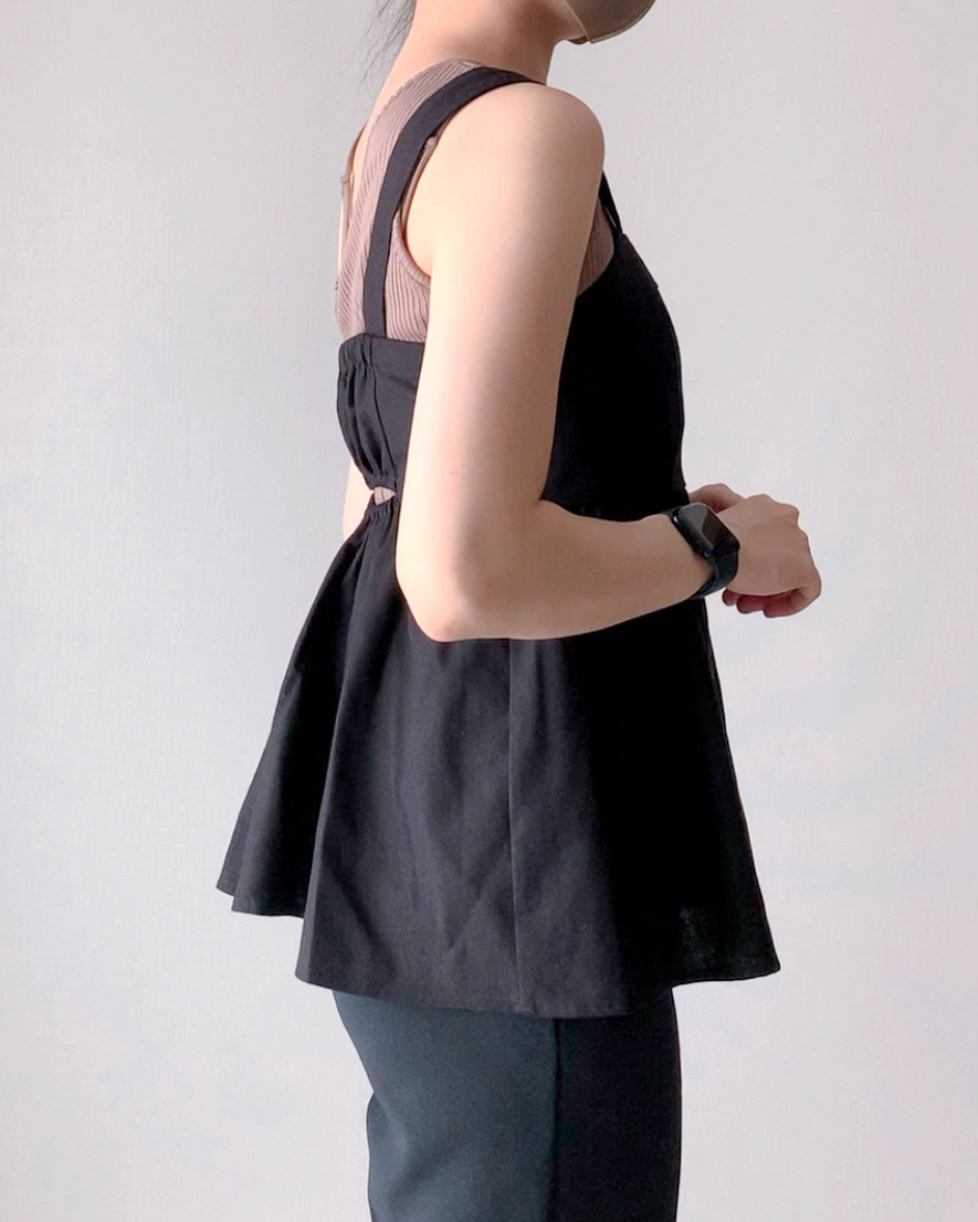 GU（ジーユー）のおすすめファッションアイテム「リネンブレンドキャミソール+E」