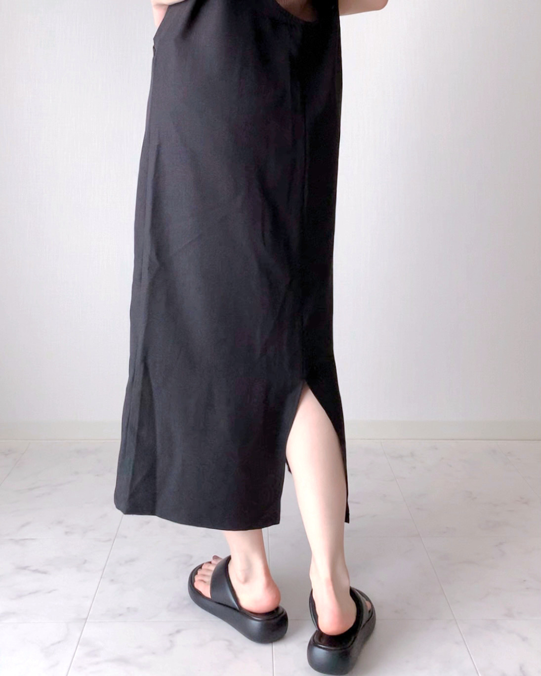 しまむらのおすすめファッションアイテム「バックシャンジャンパースカート」