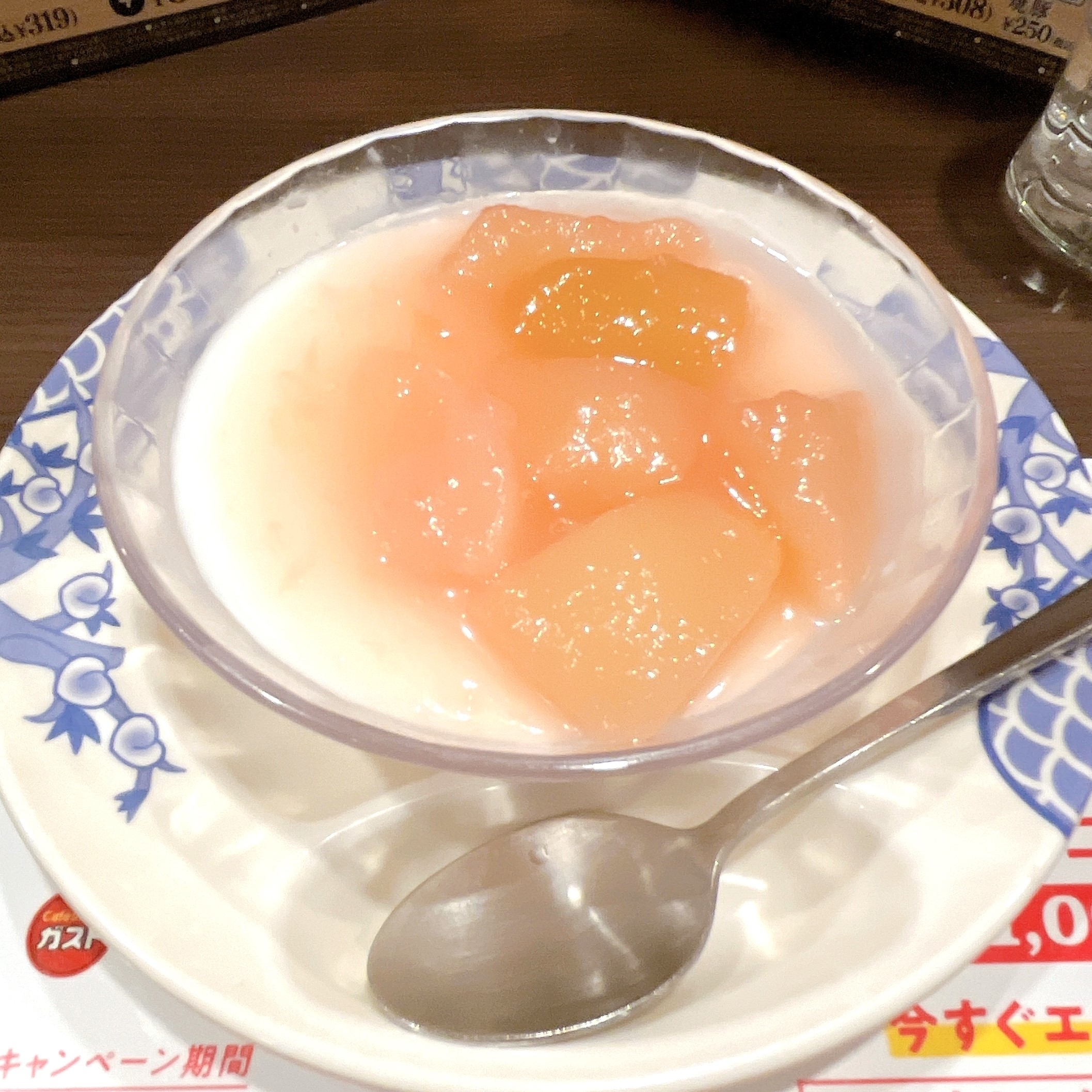 バーミヤンのおすすめメニュー「とろとろ白桃アンニン」