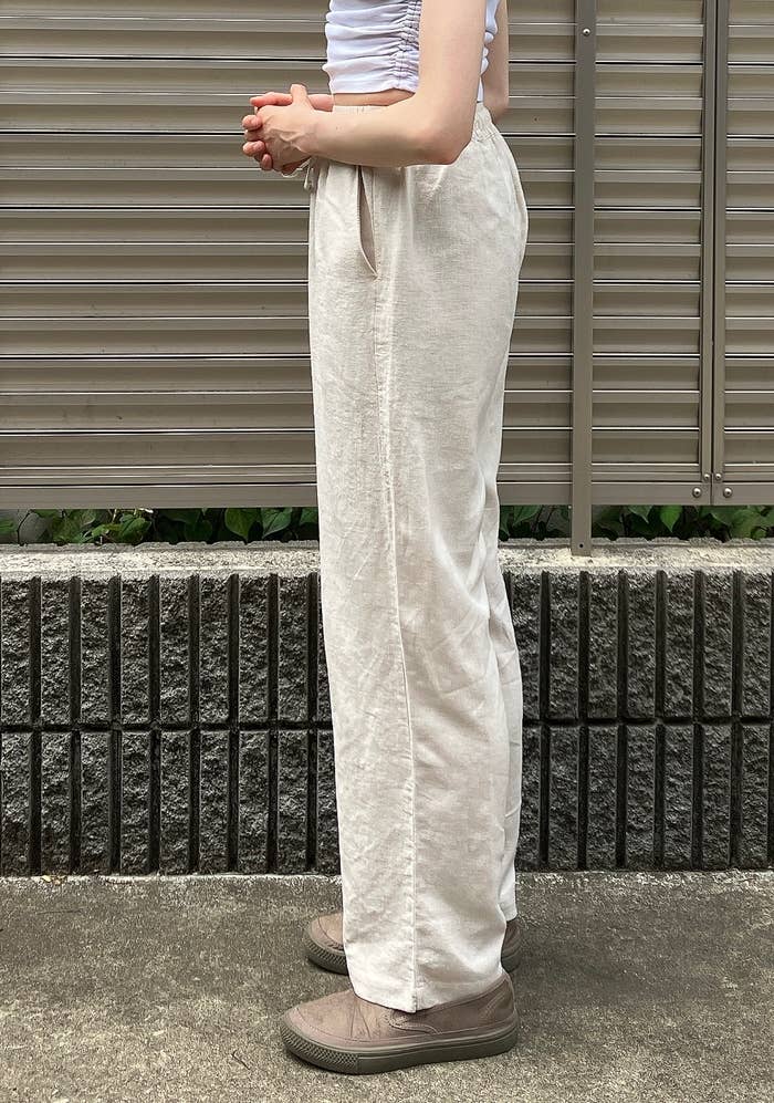 Honeys(ハニーズ)のおすすめパンツ「麻混ストレートパンツ」