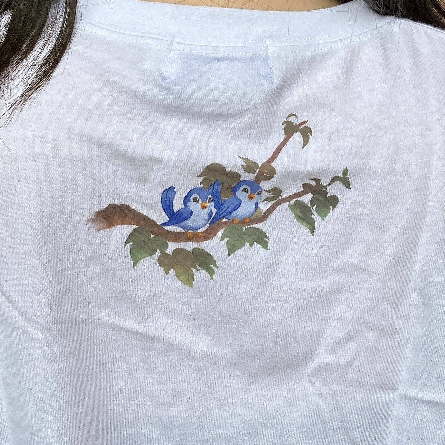 ディズニーシーのファンタジースプリングスおすすめグッズ「Tシャツ」