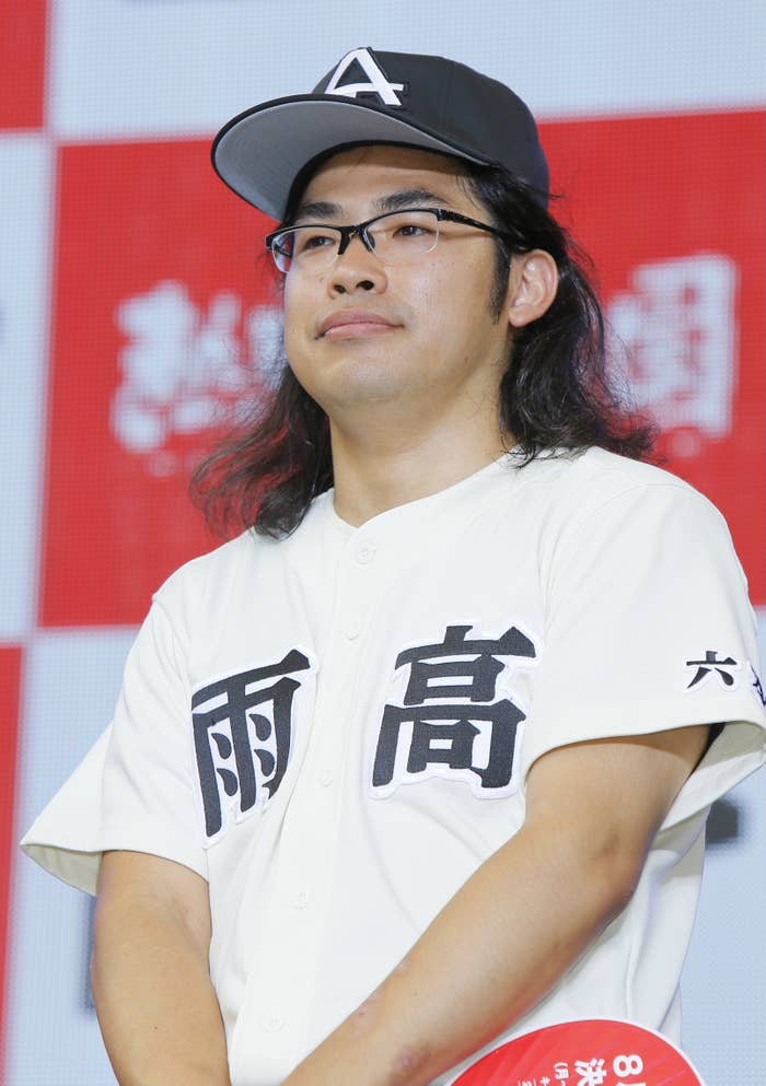 お笑いコンビ「ロッチ」の中岡創一さん
