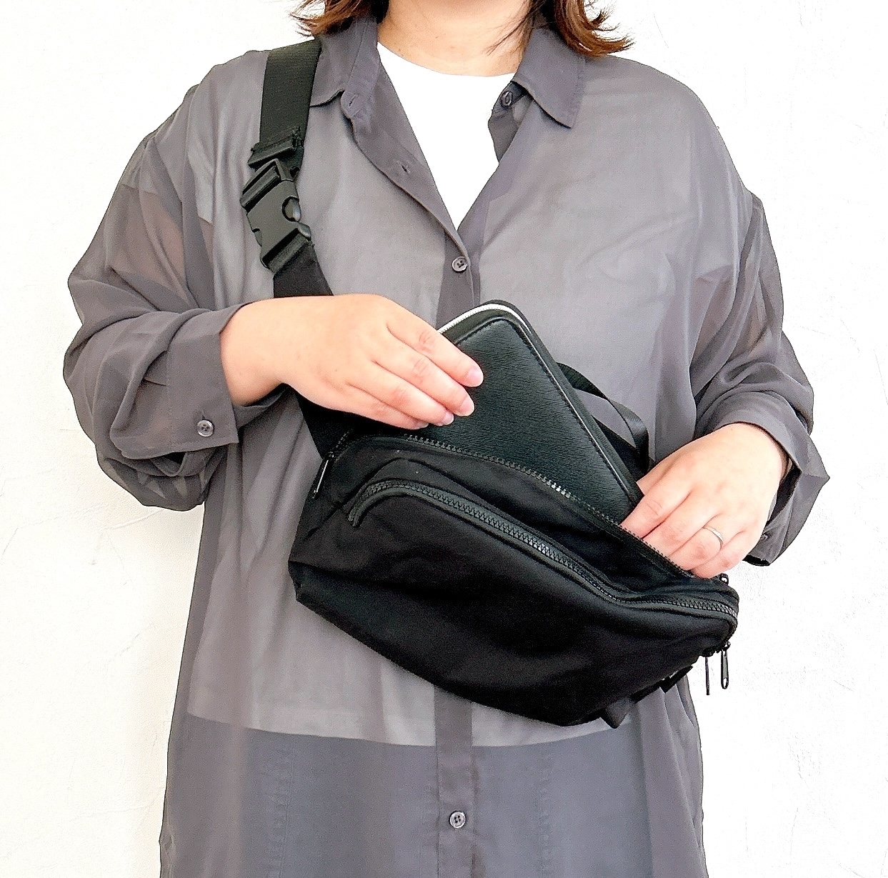 WORKMAN(ワークマン)のおすすめバッグ「スクエアボディバッグ」