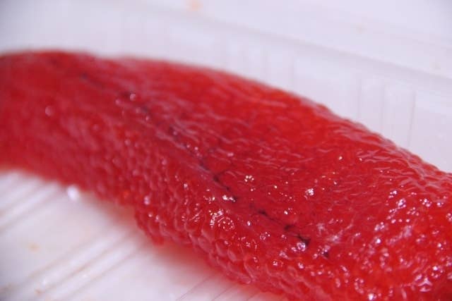 【画像】ご飯の上に乗せて…最高のご飯の友「いくら」「すじこ」