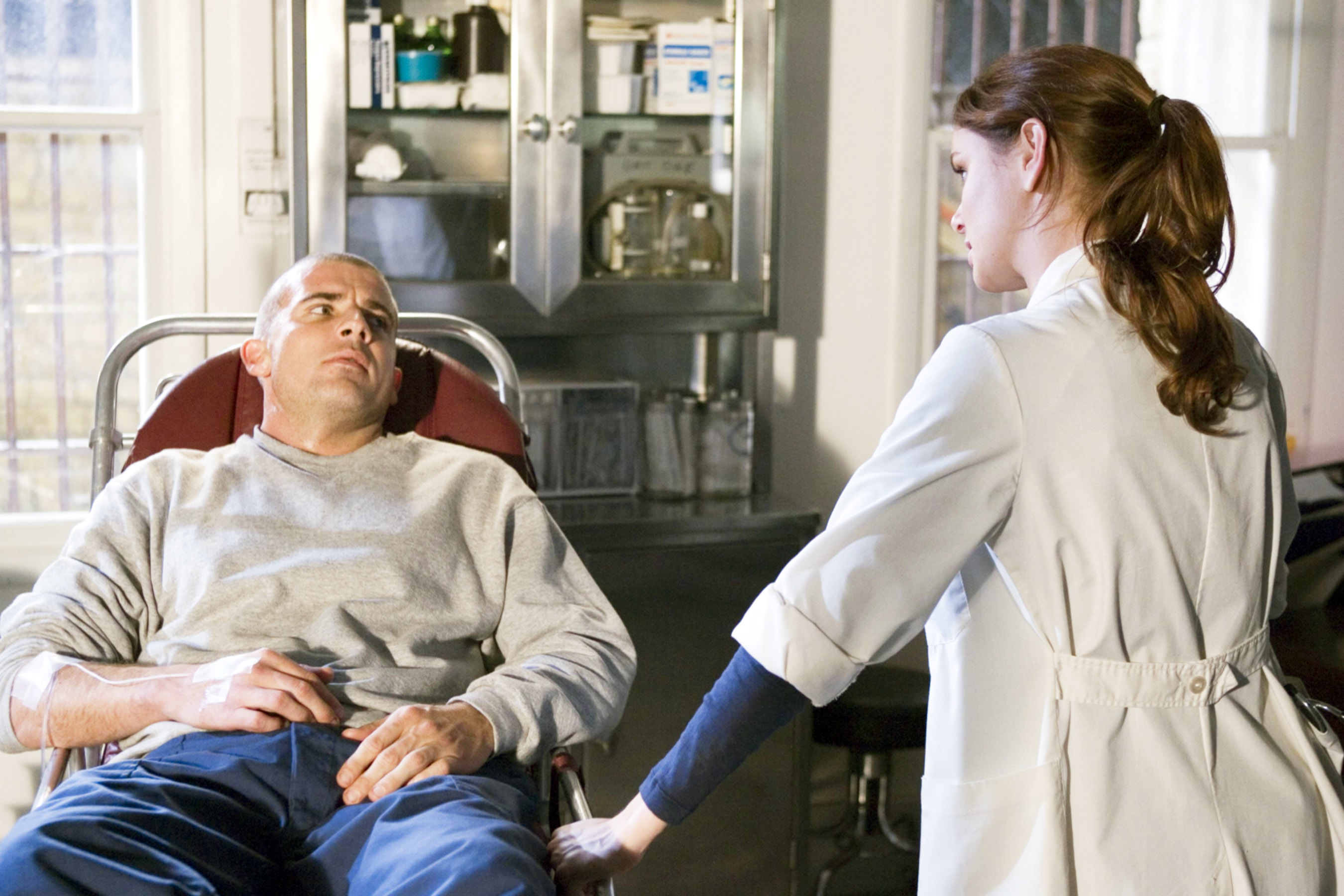 Screenshot from "Prison Break"