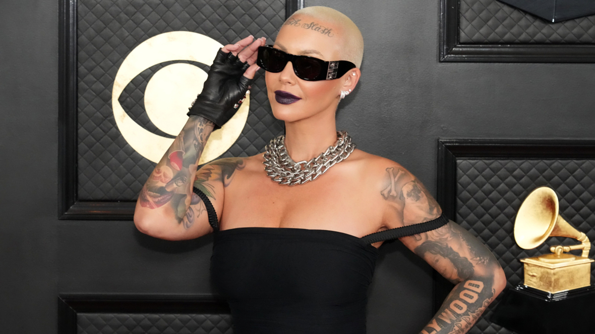 Amber Rose Critcized For Endorsing Donald Trump