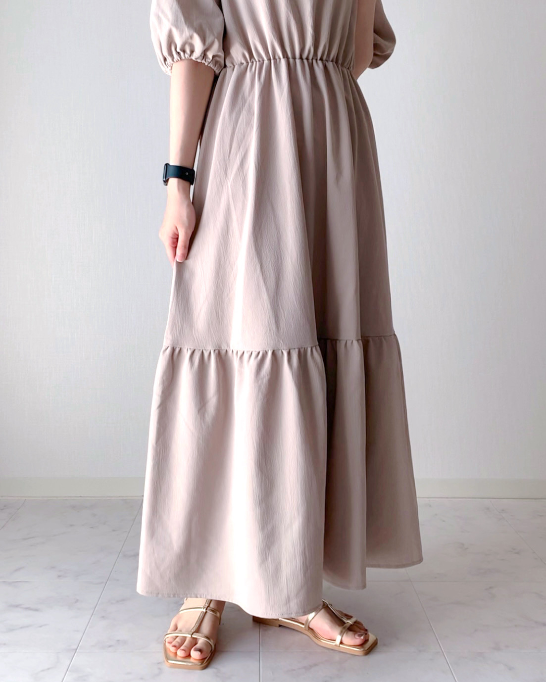 しまむらのおすすめファッションアイテム「ペプラムワンピース」