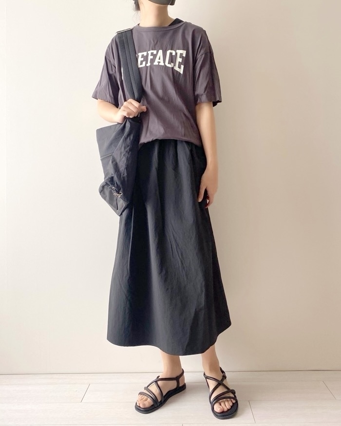 GU(ジーユー)のおしゃれワンピース「テックコンビネーションワンピース(ノースリーブ)+E」