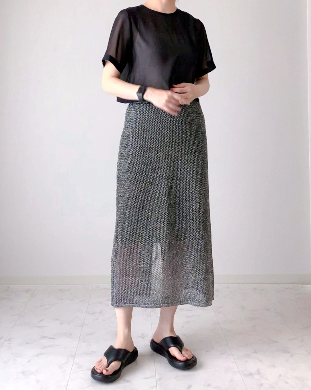 しまむらのおすすめファッションアイテム「メッシュラメナロースカート」