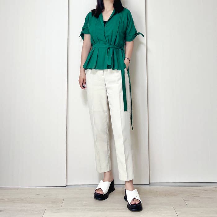 ZARA（ザラ）の「ZW COLLECTION ベルト プリーツ シャツ」