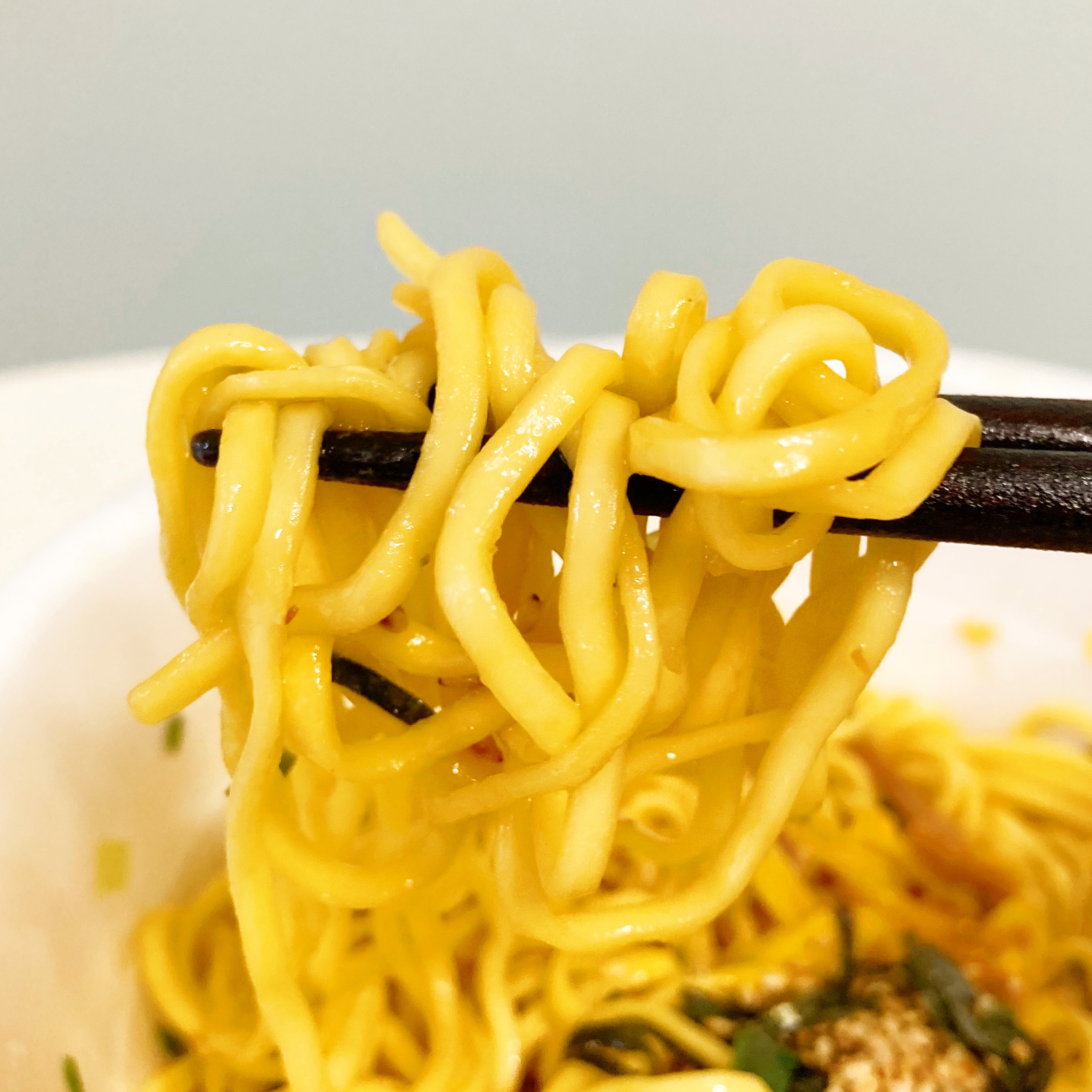 FamilyMart（ファミリーマート）のおすすめインスタント麺「東京油組総本店 油そば」