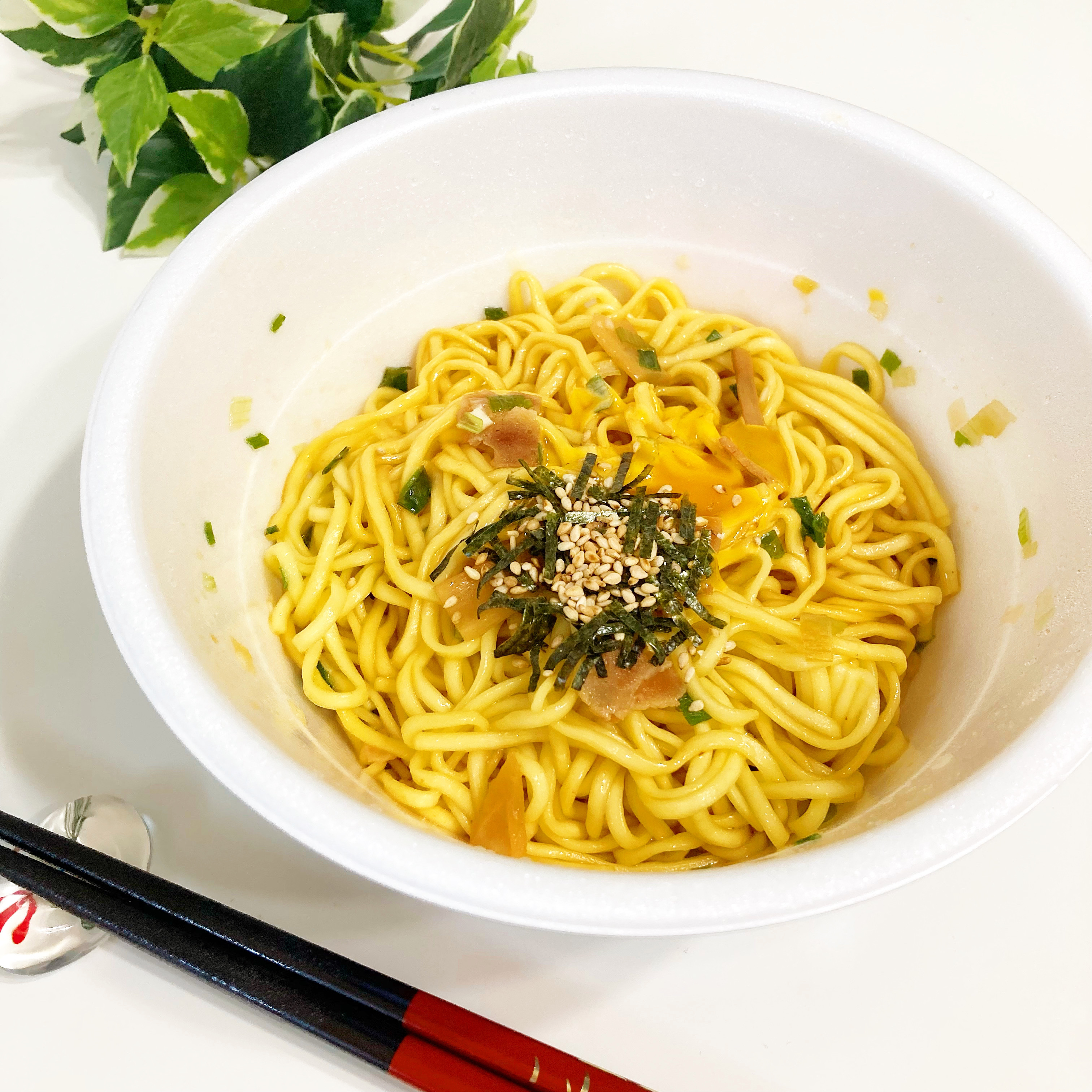 FamilyMart（ファミリーマート）のおすすめインスタント麺「東京油組総本店 油そば」