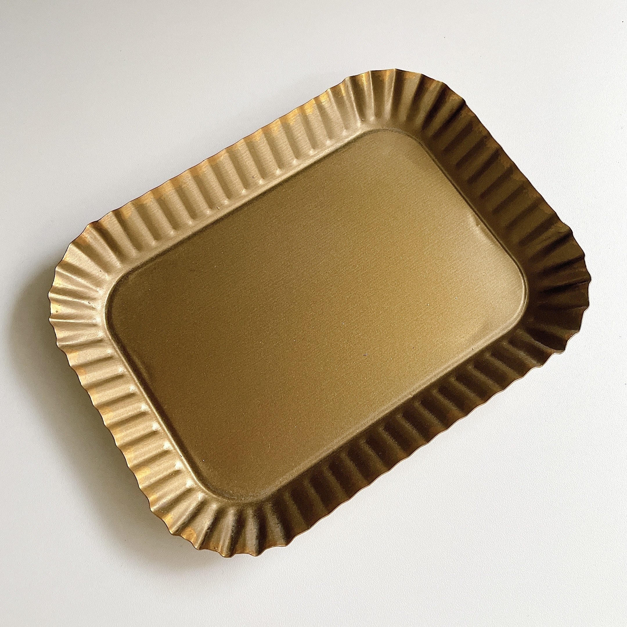 salut!(サリュ)のおすすめ雑貨「アンティークトレイレクタングル」