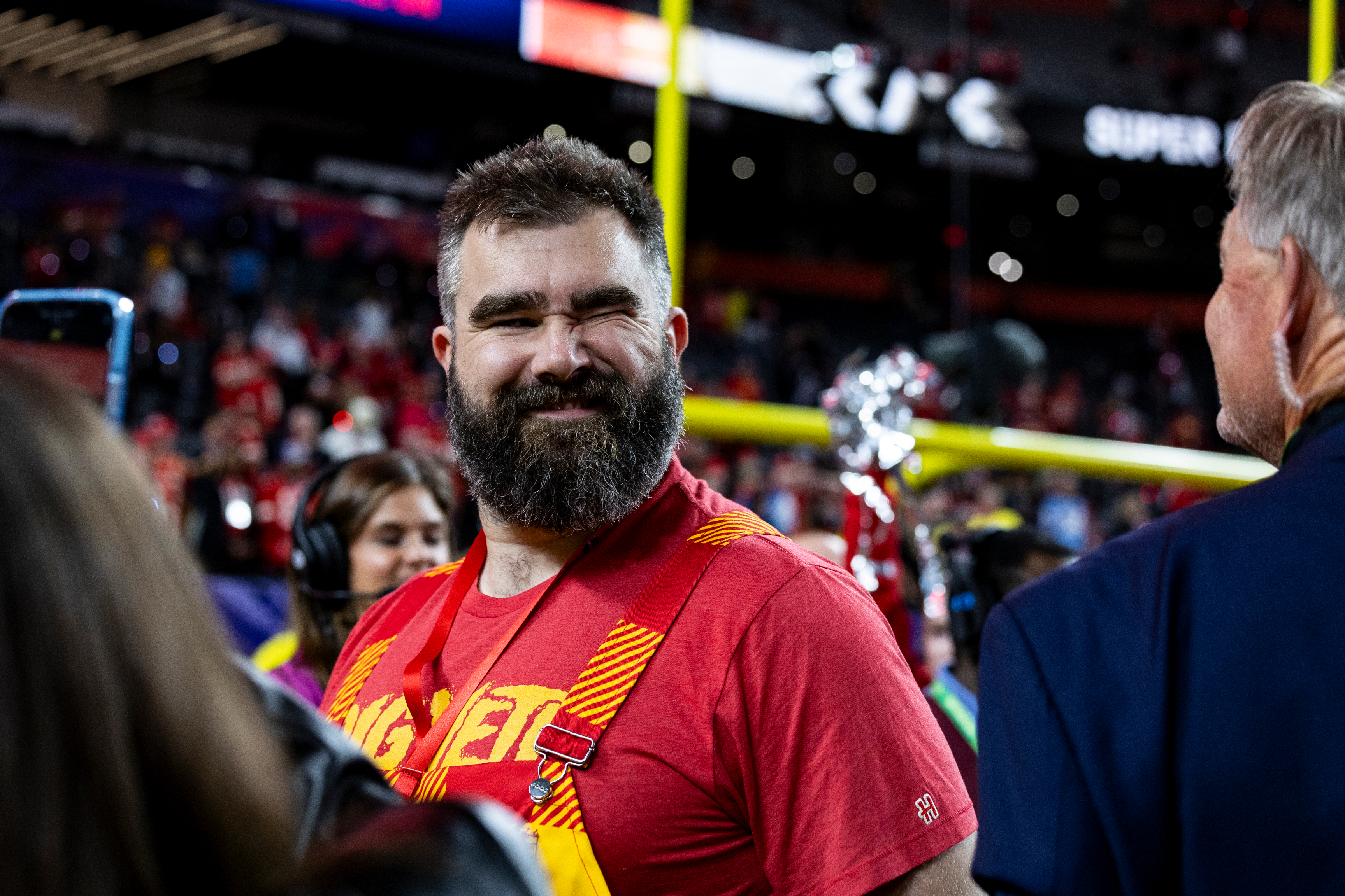 Jason Kelce wearing a T-shirt
