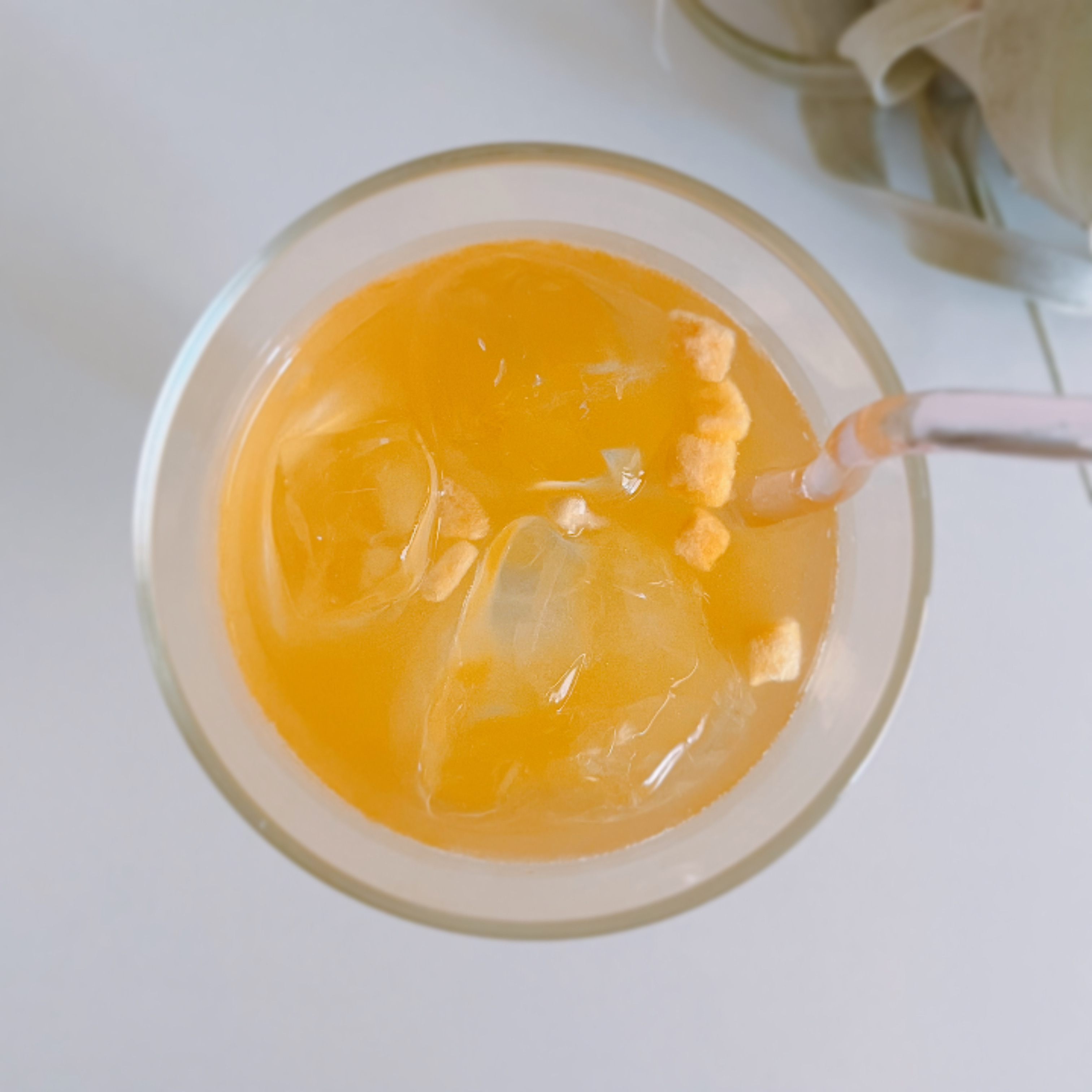 カルディのオススメドリンク「つぶつぶリンゴのトロピカルジャスミンティー」