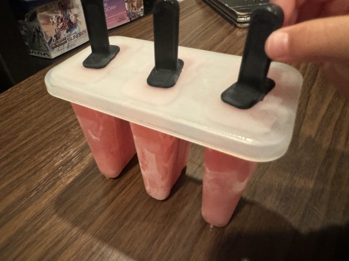 「絶望」となったアイスキャンディー