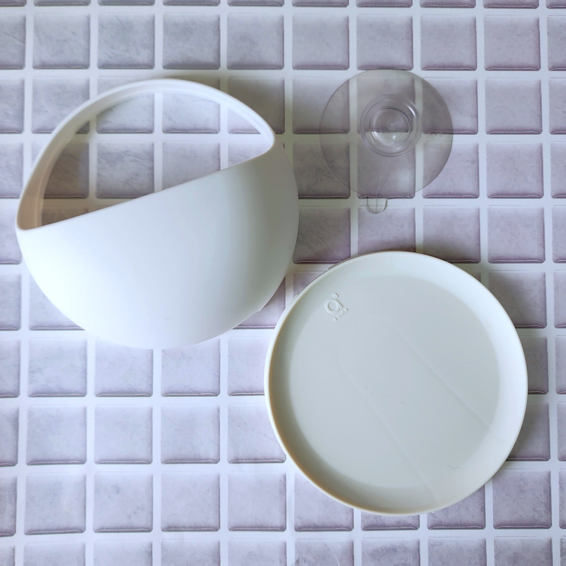 ニトリのおすすめ便利グッズ「吸盤せっけん置き バスポ(basupo)」