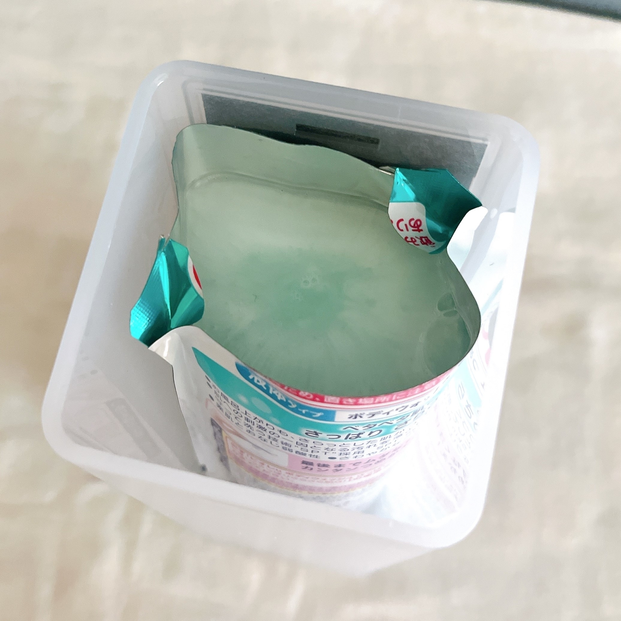 ニトリのおすすめ便利グッズ「マグネットディスペンサー(CL ホワイト)」