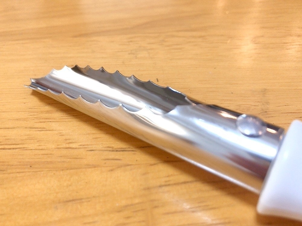 DAISO（ダイソー）のおすすめ便利グッズ「りんごの芯抜き」