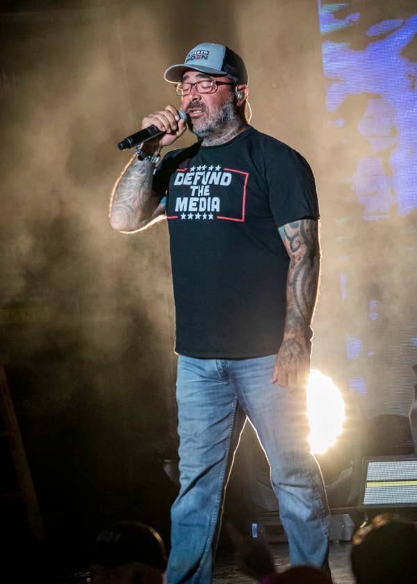Aaron Lewis onstage