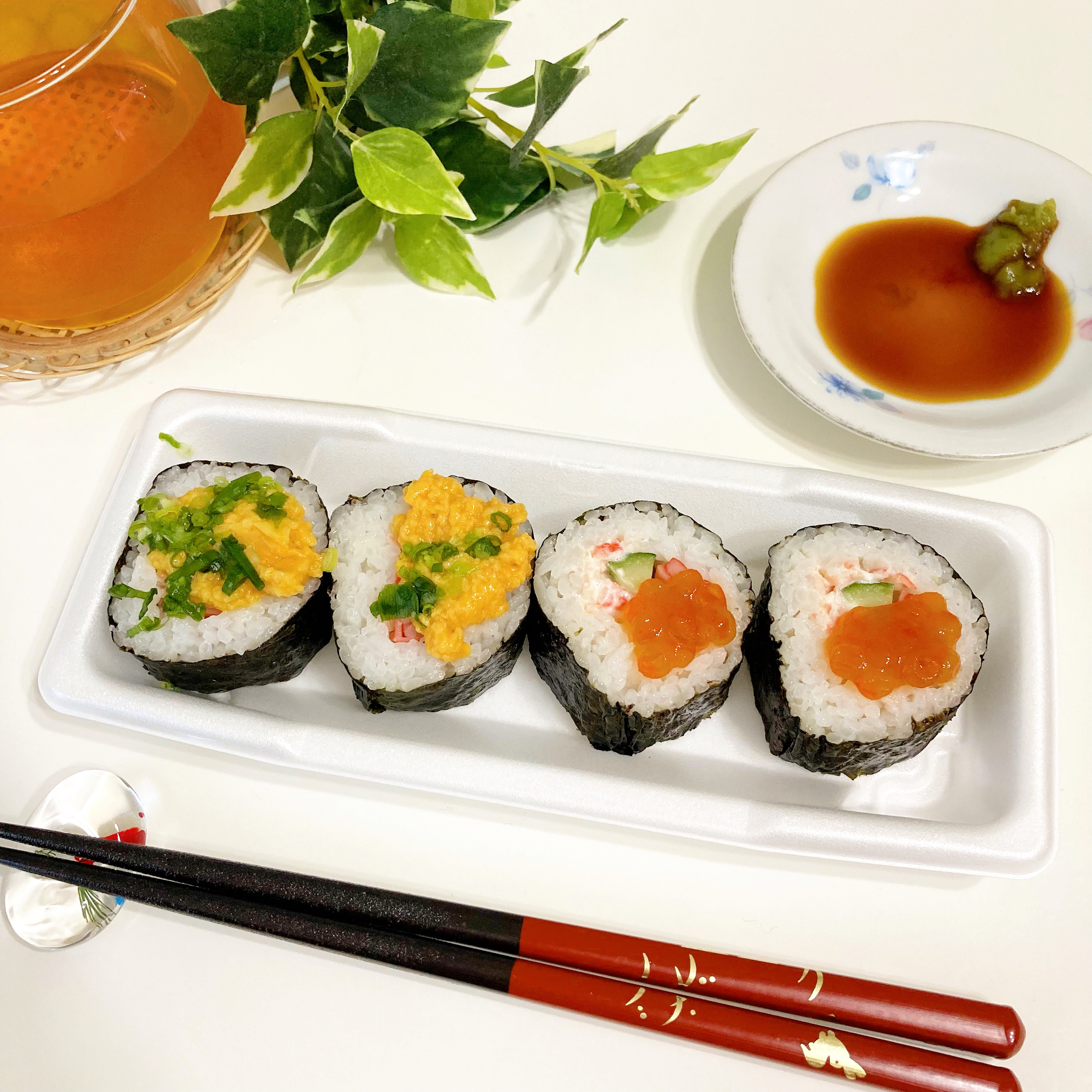 FamilyMart(ファミリーマート)のおすすめ商品「だいたい(代替)海鮮巻」