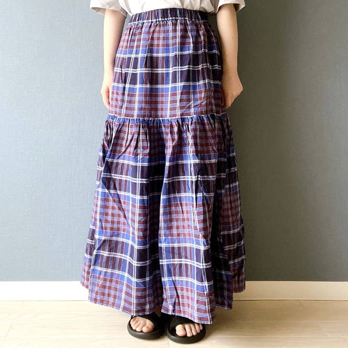 無印良品のオススメのスカート「婦人 マドラスチェックフレアスカート」