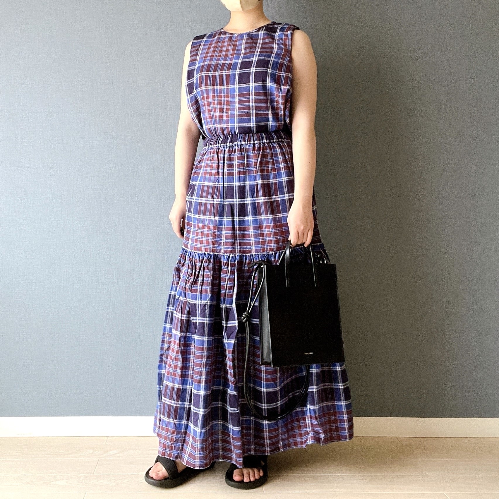 無印良品のオススメのスカート「婦人 マドラスチェックフレアスカート」のコーディネート