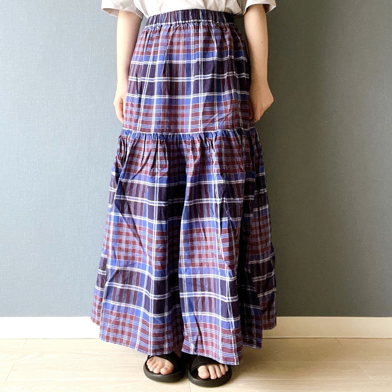 無印良品のオススメのスカート「婦人 マドラスチェックフレアスカート」