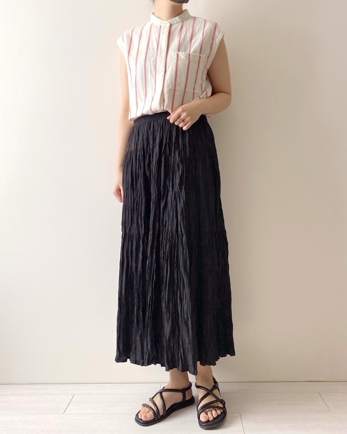 ユニクロのおすすめファッションアイテム「リネンブレンドロングシャツ(ノースリーブ)」