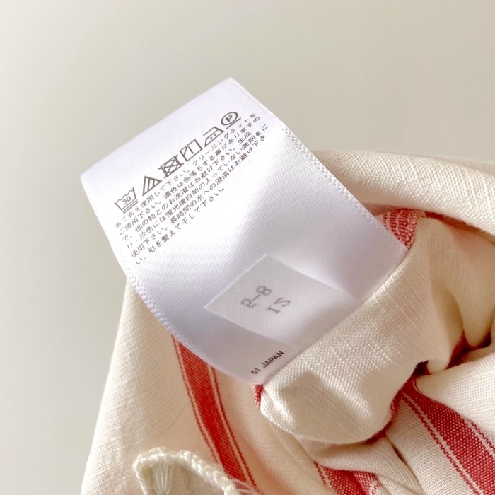 ユニクロのおすすめファッションアイテム「リネンブレンドロングシャツ（ノースリーブ）」