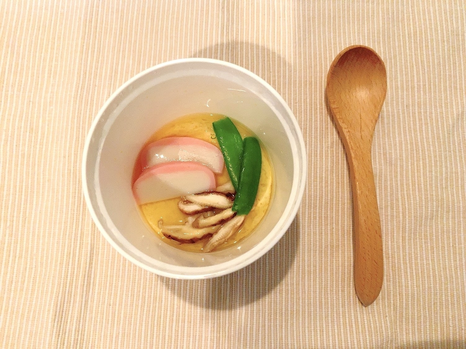 DAISO(ダイソー)のおすすめ調理グッズ「レンジでかんたん!! 茶わん蒸し器」