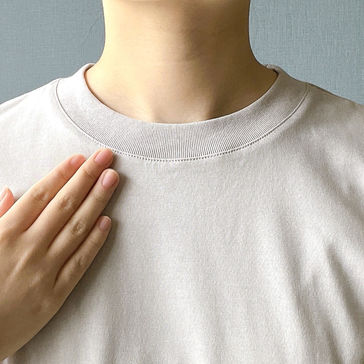 無印良品のオススメのトップス「涼感UVカットワイド半袖Tシャツ」