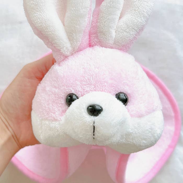 DAISO（ダイソー）のおすすめアイテム「アニマルタオル」