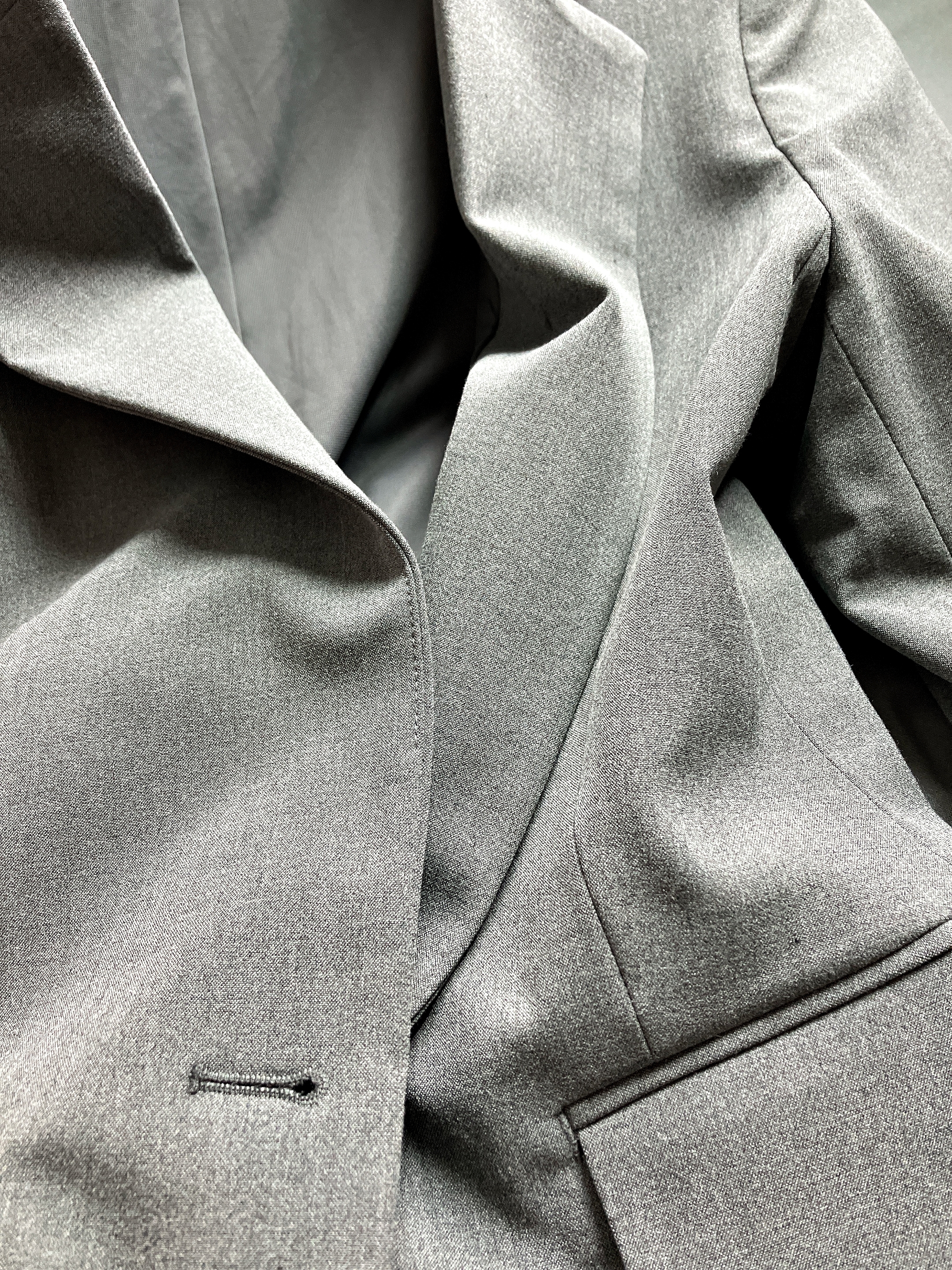 GU(ジーユー)のおすすめジャケット「ウォッシャブルテーラードジャケットZ+E」