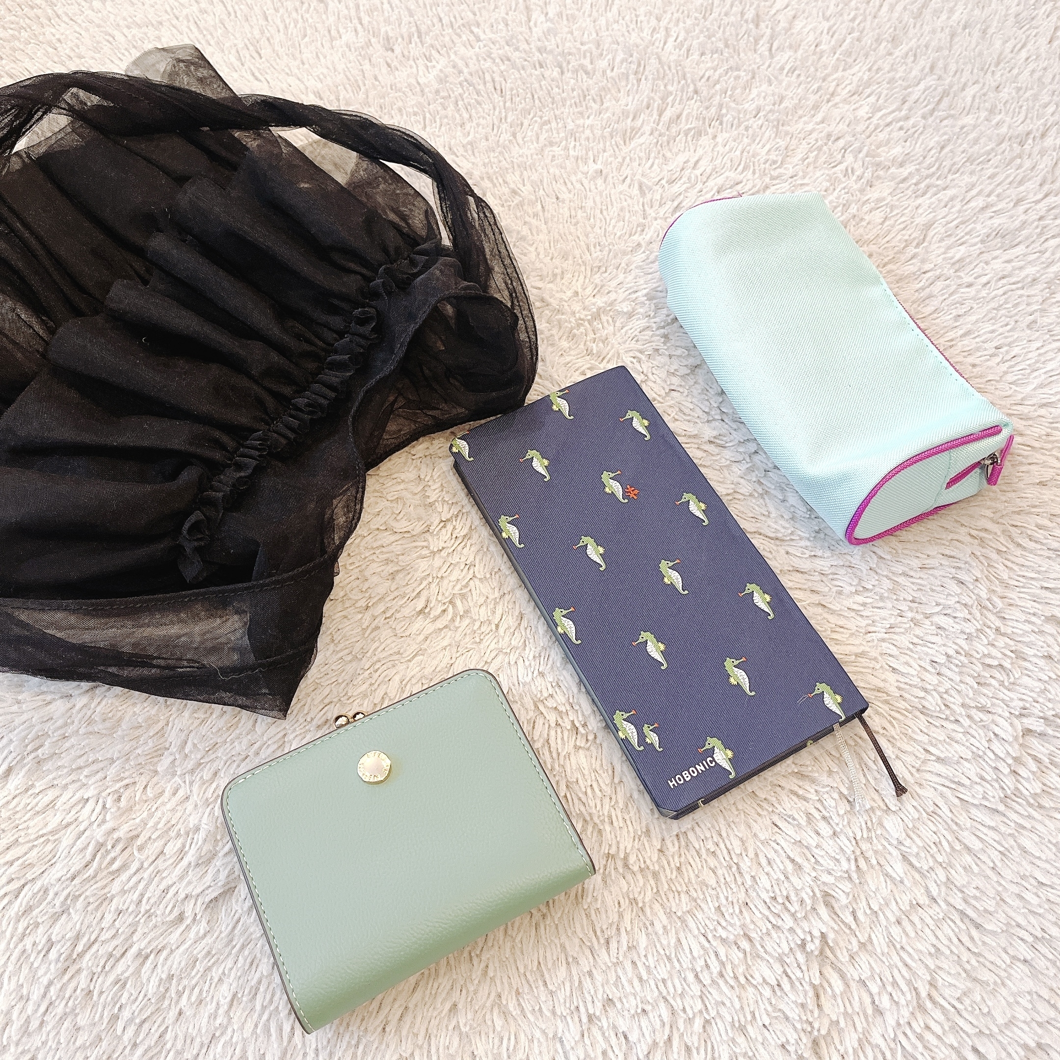 しまむらのおすすめファッションアイテム「TT*OGフリルトート」