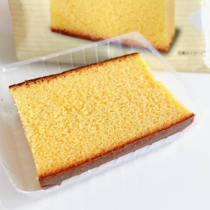 LAWSON（ローソン）のおすすめスイーツ「はちみつ香るしっとりカステラ」