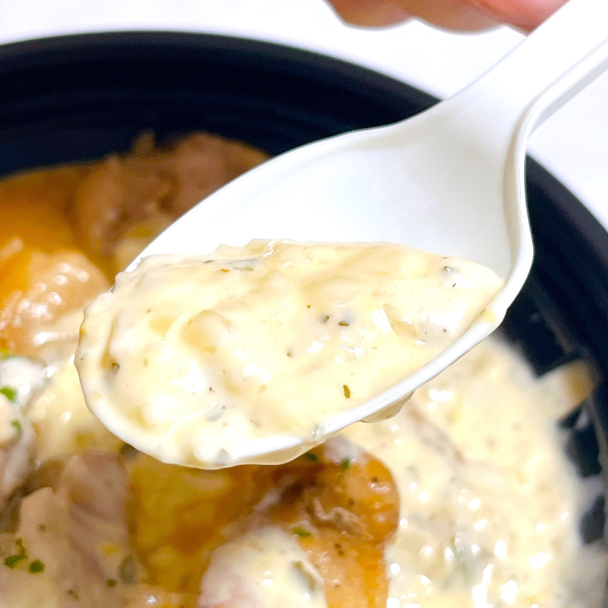 松屋のオススメのフード「ごろごろチキンの和風タルタル定食」