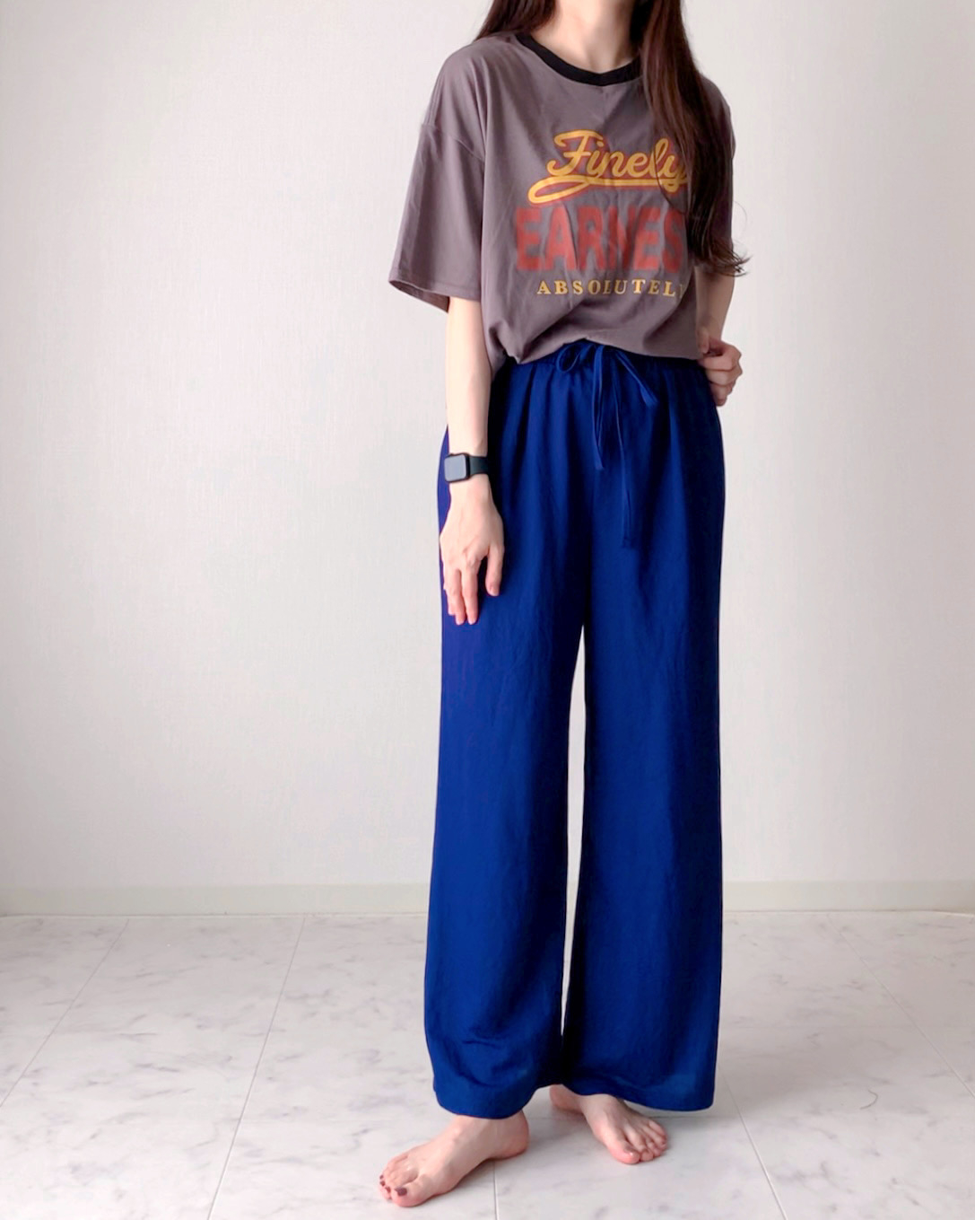 しまむらのおすすめファッションアイテム「ヒモツキワイドパンツ」