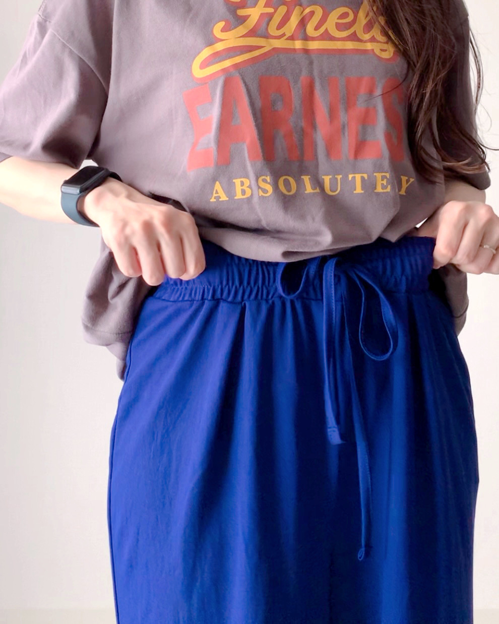 しまむらのおすすめファッションアイテム「ヒモツキワイドパンツ」